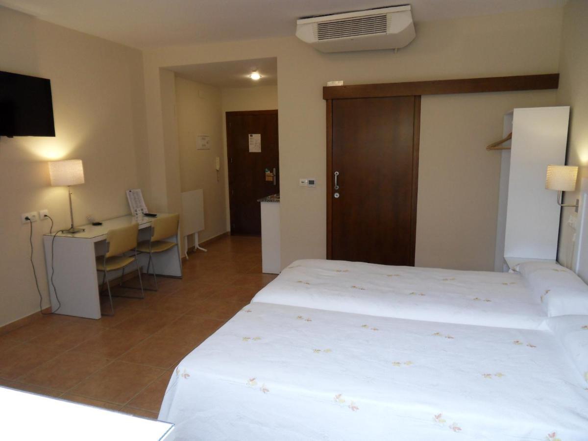 Hostal El Estudio 알만사 외부 사진