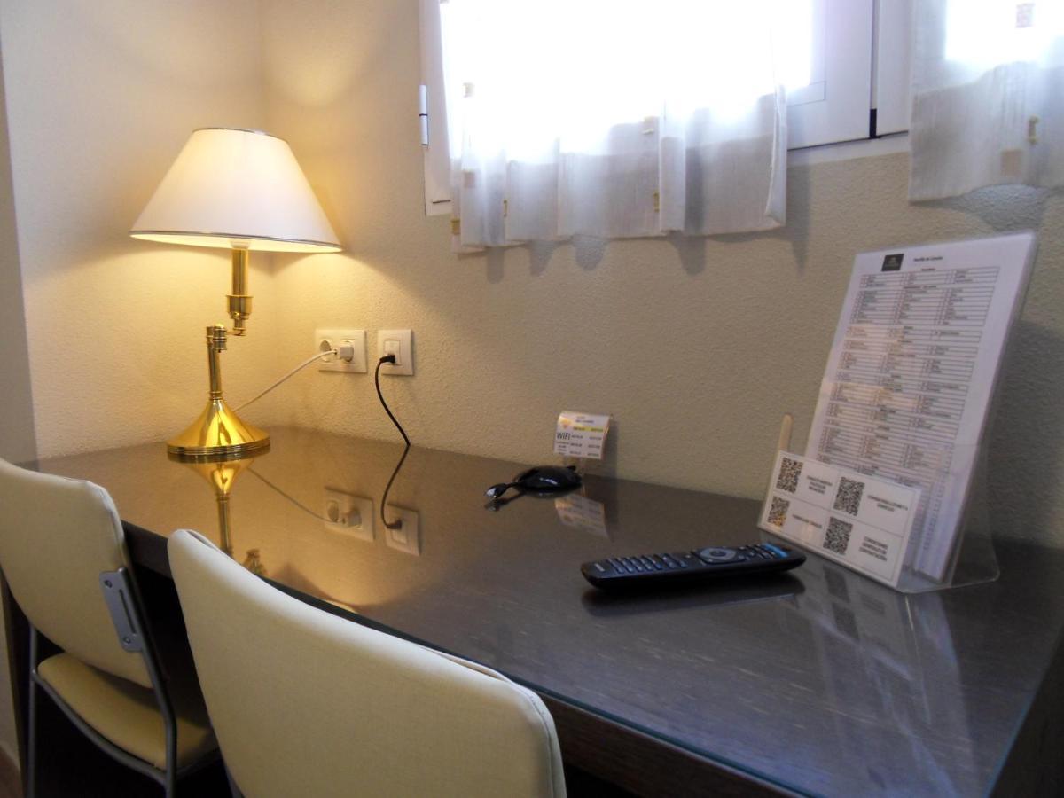 Hostal El Estudio 알만사 외부 사진