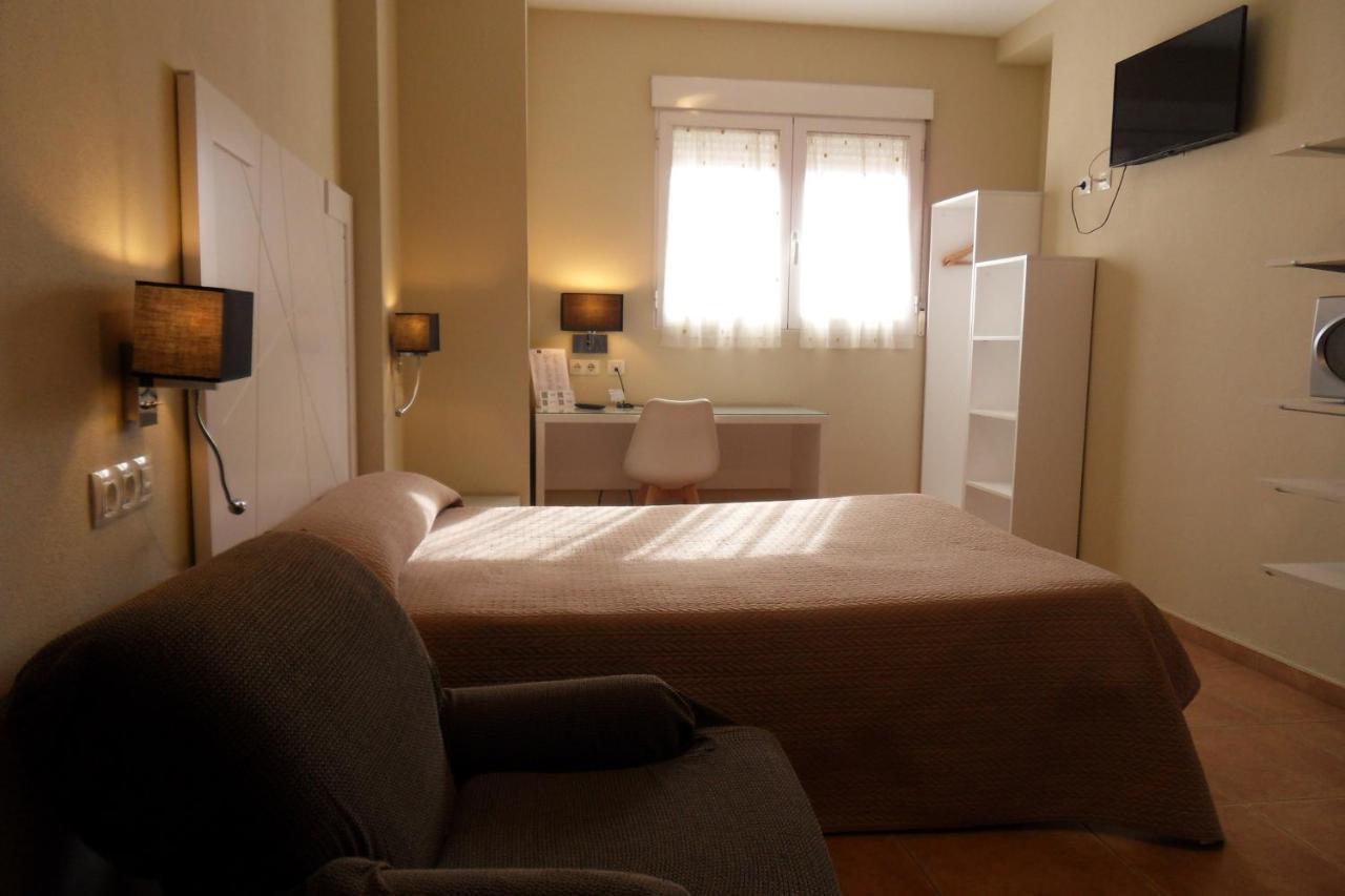 Hostal El Estudio 알만사 외부 사진