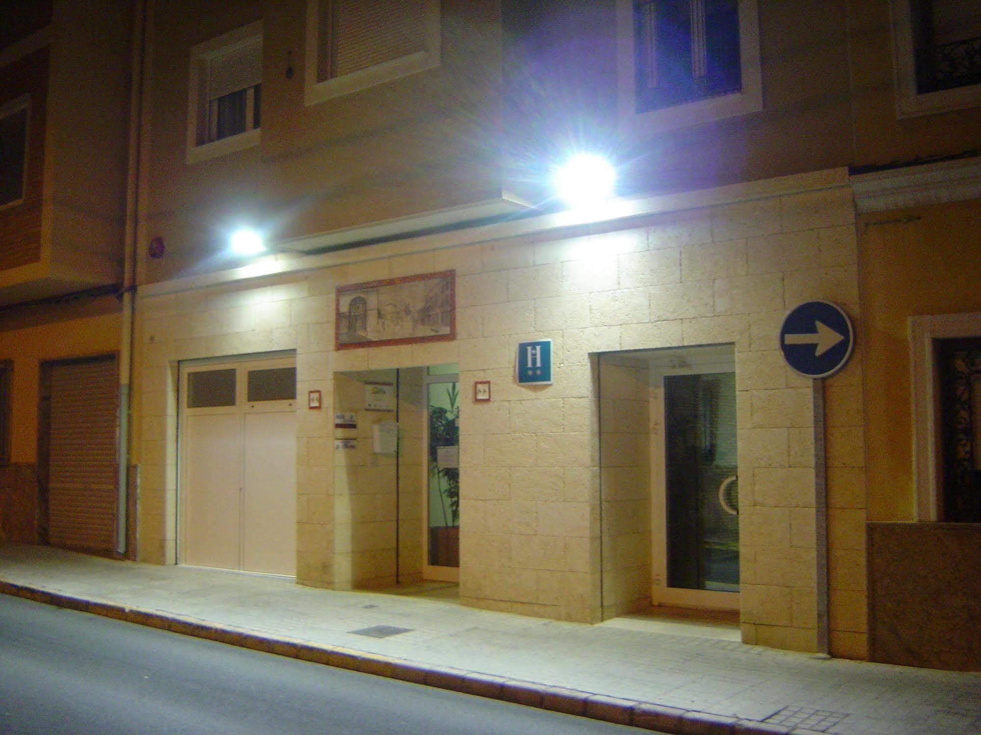 Hostal El Estudio 알만사 외부 사진