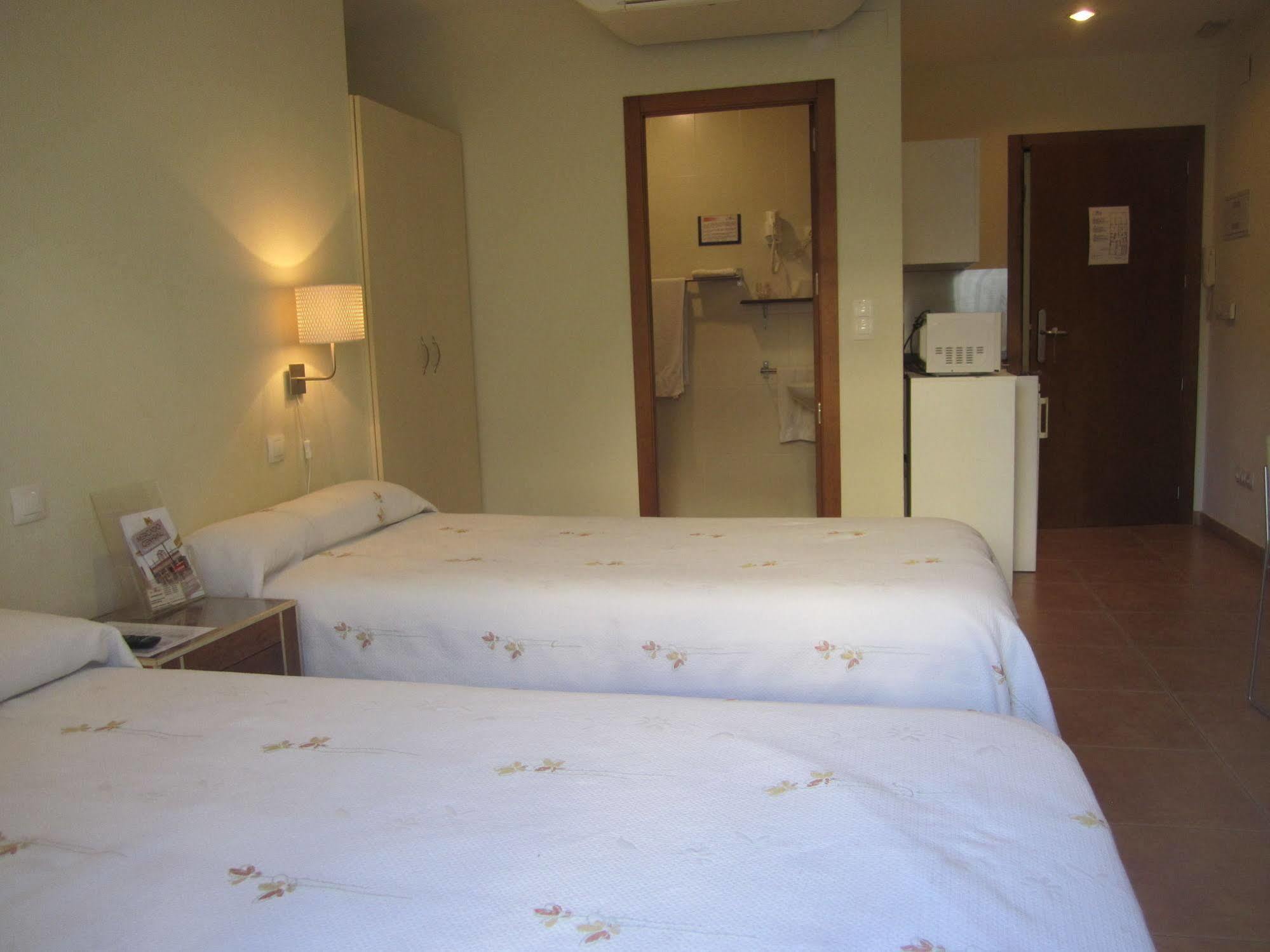 Hostal El Estudio 알만사 외부 사진